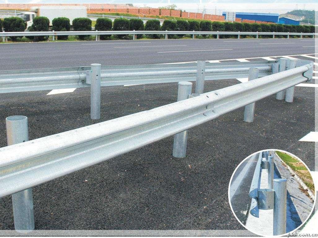 镀锌护栏板 镀锌护栏板