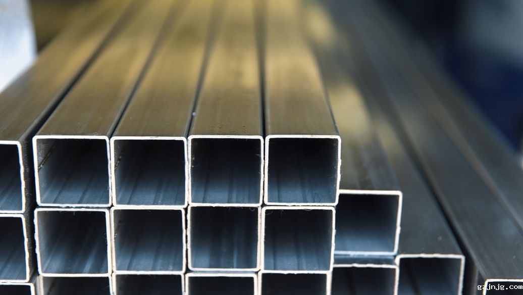 镀锌方矩管.jpg 镀锌方矩管