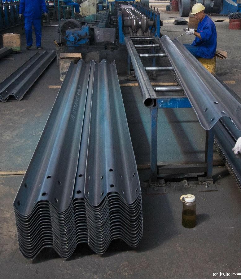 交通护栏板 交通护栏板